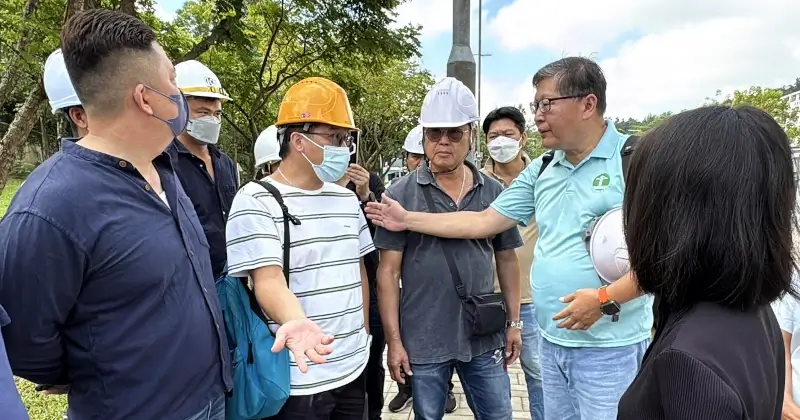 科大宿舍地盤工遊行追薪 建總到場協調